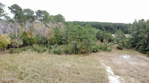 136 Garbacon Drive Beaufort NC 28516