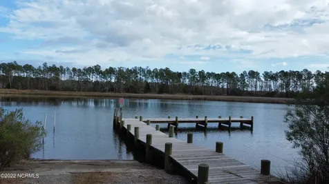 136 Garbacon Drive Beaufort NC 28516