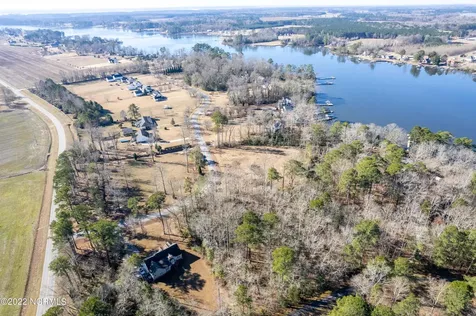 Lot 16 Teachs Cove Road Bath NC 27808