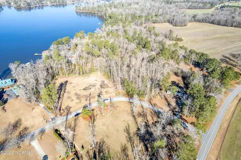 Lot 16 Teachs Cove Road Bath NC 27808
