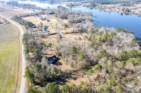 Lot 16 Teachs Cove Road Bath NC 27808