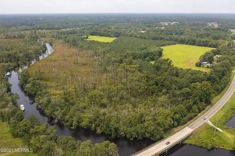 200 Stone Chimney Road SW Supply NC 28462