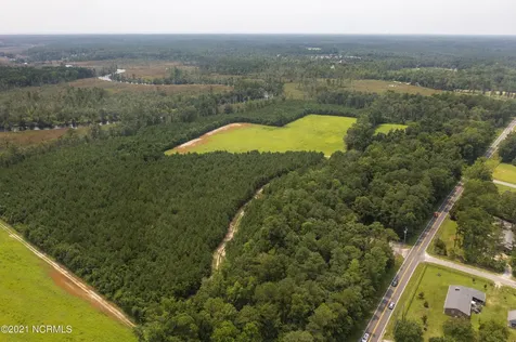 200 Stone Chimney Road SW Supply NC 28462