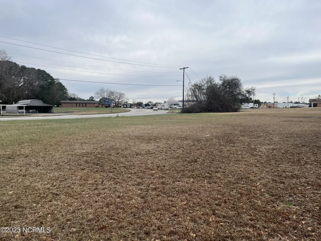 Lot 13 Darby Avenue Kinston NC 28501