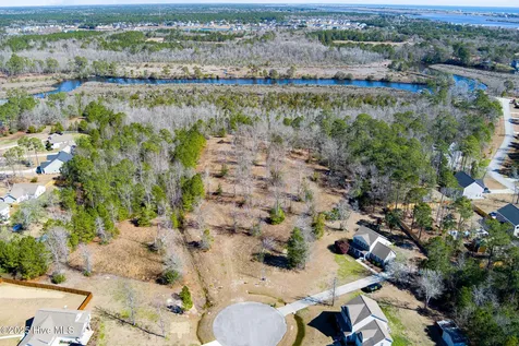 118 Norine Drive Holly Ridge NC 28445