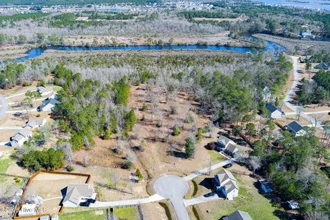 118 Norine Drive Holly Ridge NC 28445