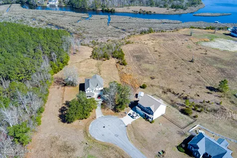 208 Willas Court Holly Ridge NC 28445
