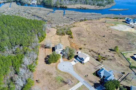208 Willas Court Holly Ridge NC 28445