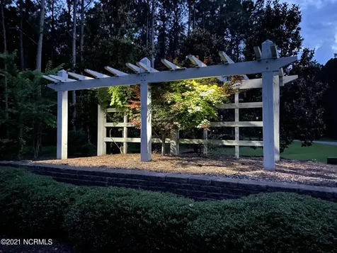29 Madison Avenue Oriental NC 28571