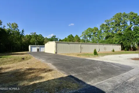 4146 Dr. Mlk Boulevard New Bern NC 28562