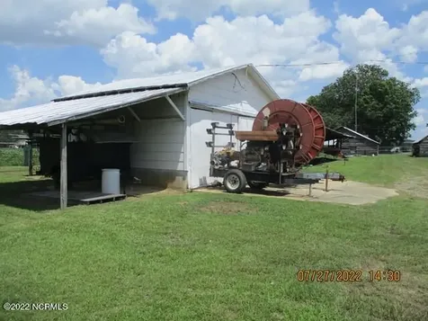 382 Pig Cradle Lane Clinton NC 28328