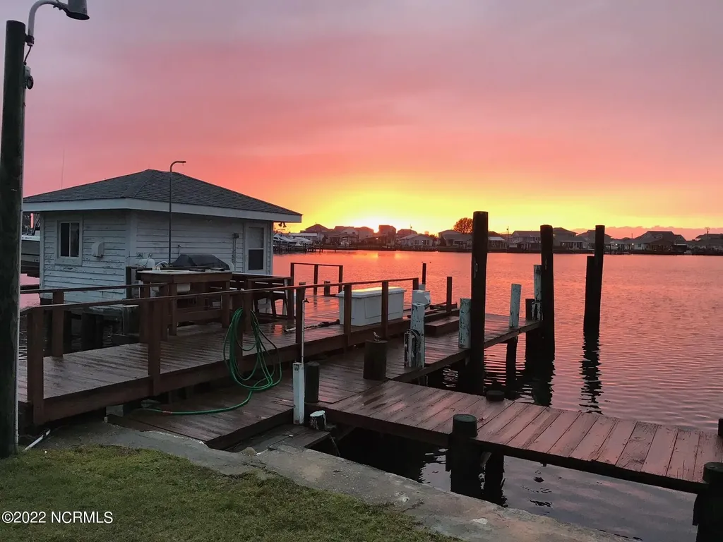 519 Atlantic Beach Causeway Atlantic Beach NC 28512