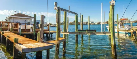 519 Atlantic Beach Causeway Atlantic Beach NC 28512