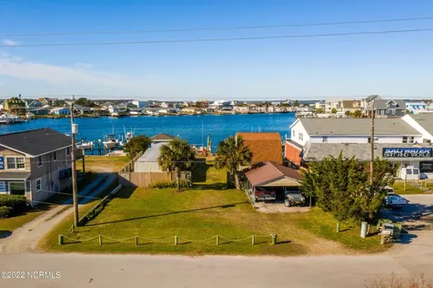 519 Atlantic Beach Causeway Atlantic Beach NC 28512