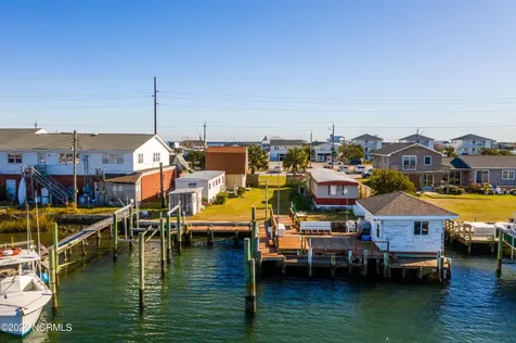 519 Atlantic Beach Causeway Atlantic Beach NC 28512