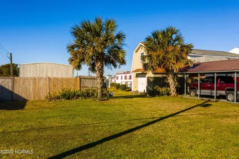 519 Atlantic Beach Causeway Atlantic Beach NC 28512