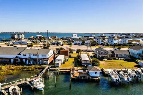 519 Atlantic Beach Causeway Atlantic Beach NC 28512