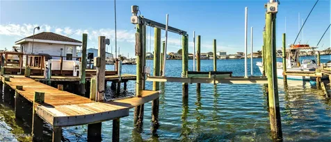 519 Atlantic Beach Causeway Atlantic Beach NC 28512