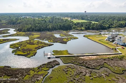 4001 Nc-24 Newport NC 28570