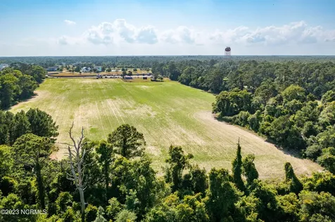 4001 Nc-24 Newport NC 28570