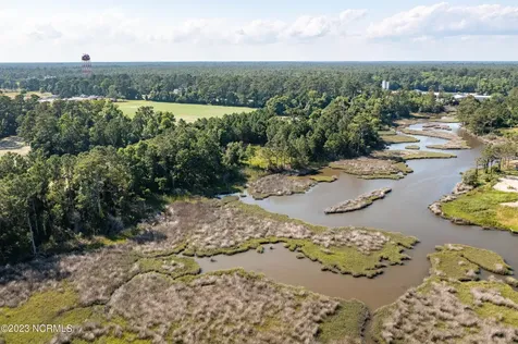 4001 Nc-24 Newport NC 28570