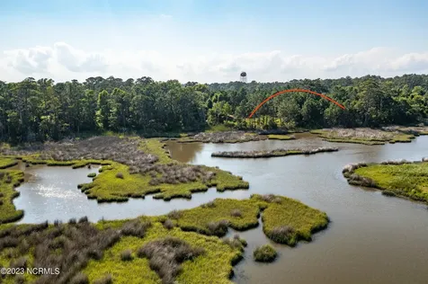 4001 Nc-24 Newport NC 28570