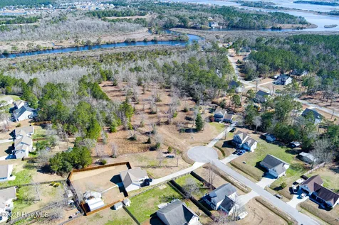 115 Norine Drive Holly Ridge NC 28445