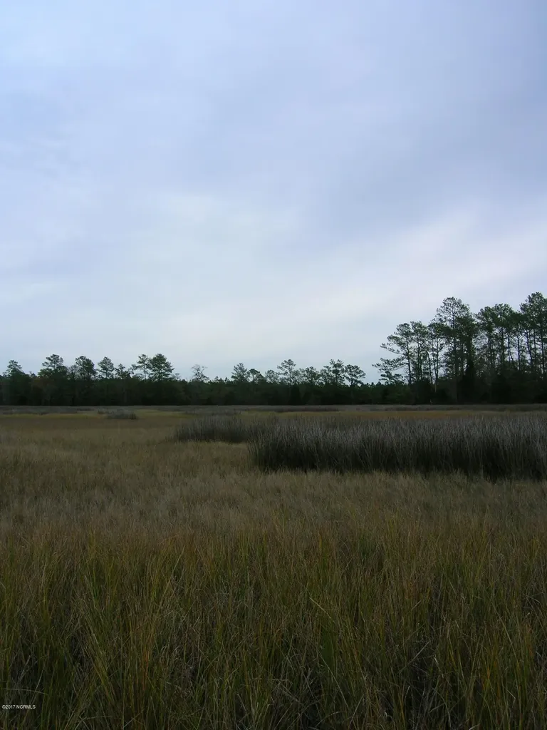 205 Hardesty Farm Road Newport NC 28570