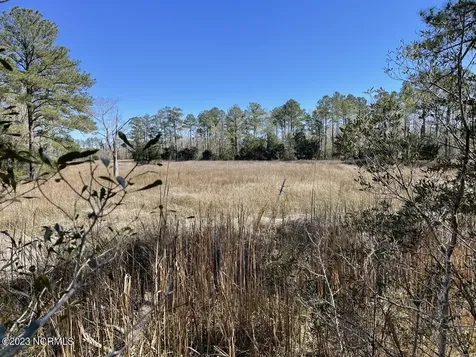 330, 211 Garbacon Drive Beaufort NC 28516