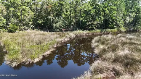 330, 211 Garbacon Drive Beaufort NC 28516