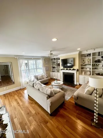 109 Dunlin Court Hampstead NC 28443