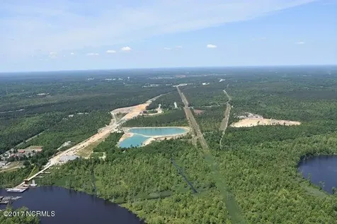 2 Cedar Hill Navassa NC 28451