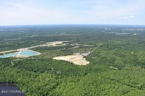 2 Cedar Hill Navassa NC 28451