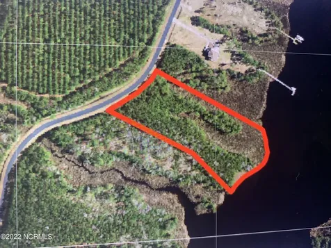 Lot 24 Bailey Pointe S/d Drive Belhaven NC 27810