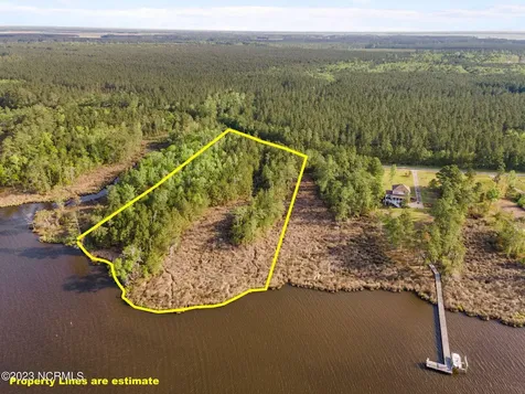 Lot 24 Bailey Pointe S/d Drive Belhaven NC 27810