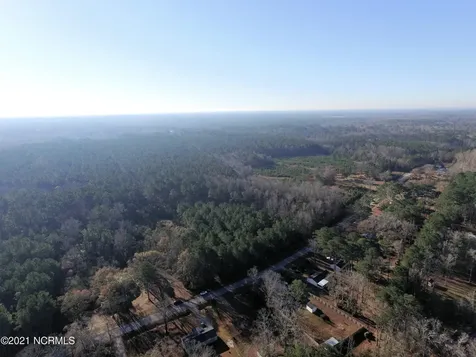 403 Old Pollocksville Road New Bern NC 28562