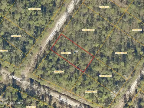 1071 Hunters Road Boiling Spring Lakes NC 28461