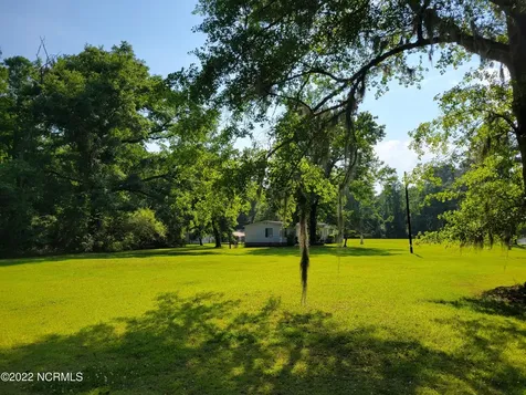 572 Main Street Edward NC 27821