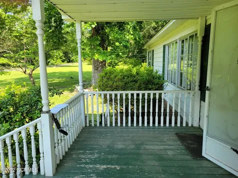 572 Main Street Edward NC 27821