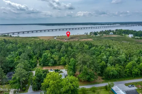 N/a Sandy Point Road New Bern NC 28560