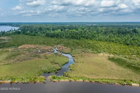N/a Sandy Point Road New Bern NC 28560