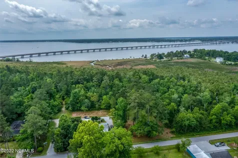 N/a Sandy Point Road New Bern NC 28560