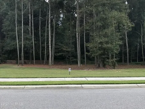 202 Fountain Drive Clinton NC 28328