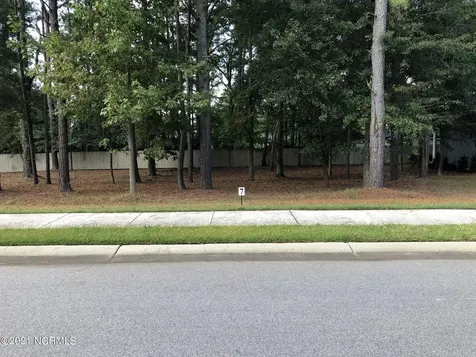 113 Village Circle Clinton NC 28328