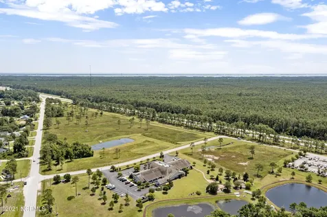 305 Mcqueen Avenue Newport NC 28570
