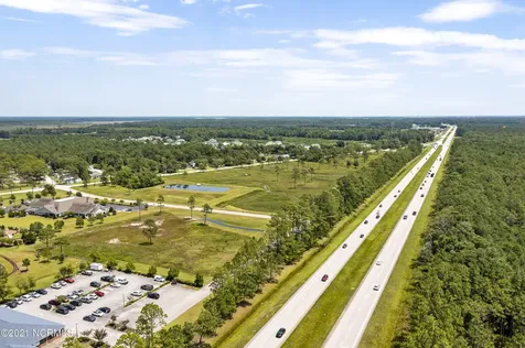 305 Mcqueen Avenue Newport NC 28570