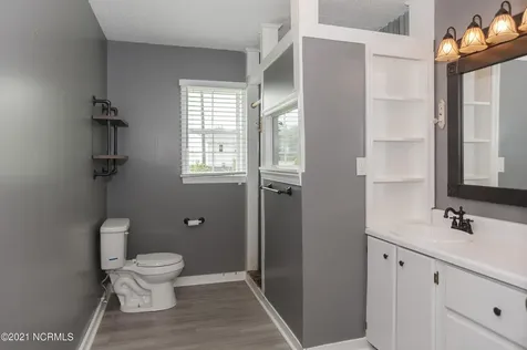 2271 Old Route 22 Kenly NC 27542