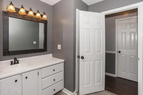 2271 Old Route 22 Kenly NC 27542