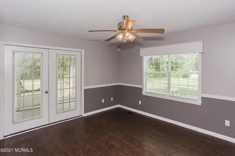 2271 Old Route 22 Kenly NC 27542