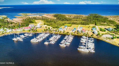 126 Oyster Point Road Oriental NC 28571